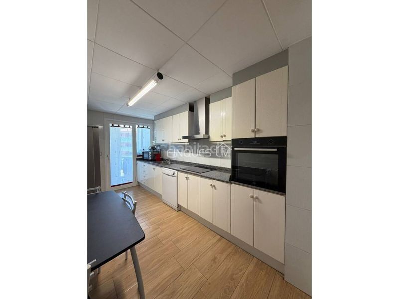 Foto 8ba28a12-ad29-4822-989a-6fc0e9313d7a. Pis a calle camí ral 187 a Tordera Tordera