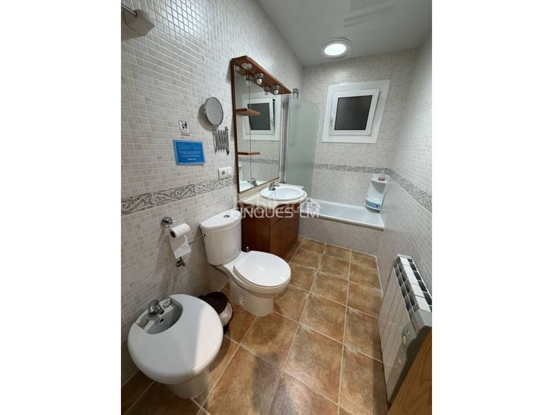 Foto 83d7ea6f-5423-4410-b723-b81a34017aa3. Casa amb aparcament piscina a La Goba Vidreres