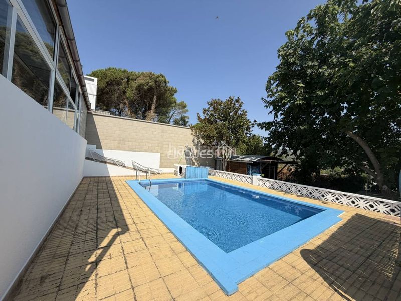 Foto 41cc1229-f71d-4d84-8b5f-fc980f6cdaee. Casa amb calefacció piscina a Niàgara Parc -Àgora Parc Tordera