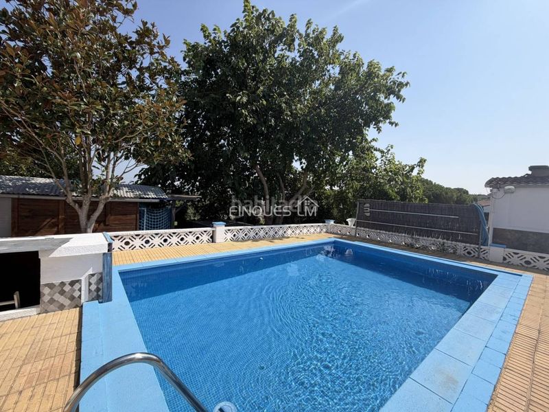Foto be2ff43f-f27f-4a52-8076-02291989e91d. Casa amb calefacció piscina a Niàgara Parc -Àgora Parc Tordera