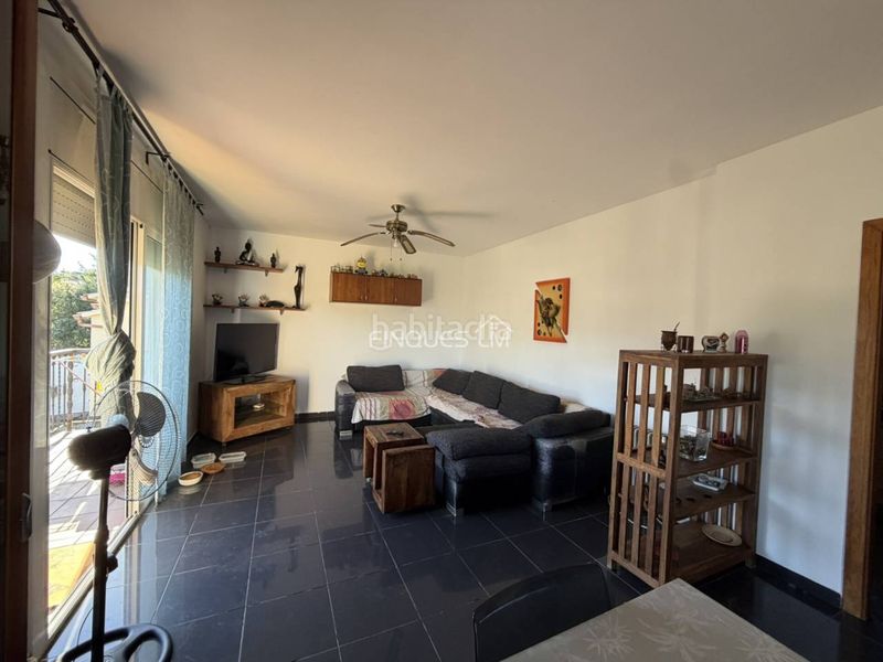 Foto e8238dfb-acae-4725-b45d-978921037cce. Casa se vende bonita vivienda situada en una tranquila urbanización , en Maçanet de la Selva
