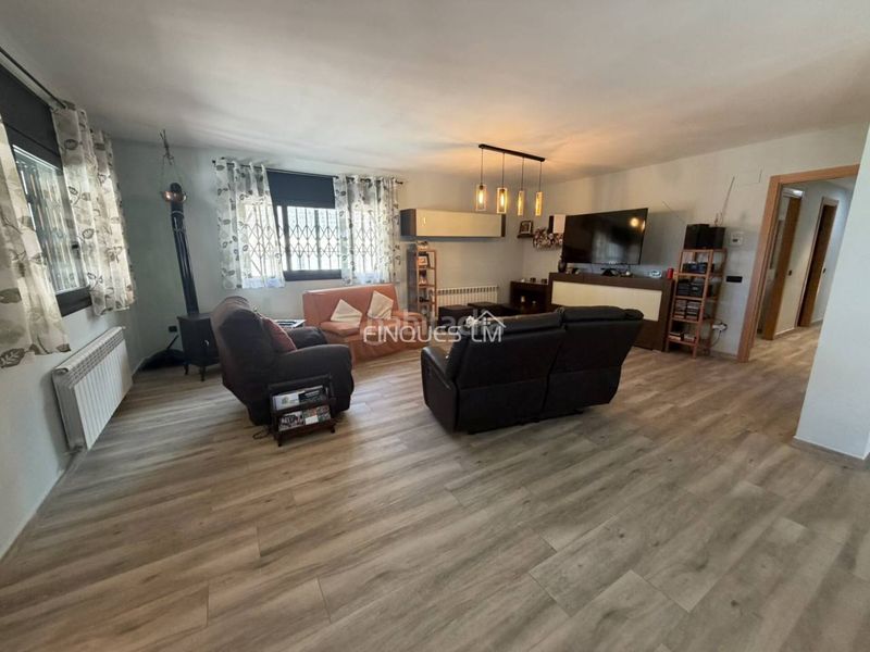Foto 4cdfbd2d-4ddb-414d-8830-55b32a6b610b. Casa en calle verge de montserrat 4 bonita vivienda independiente en venta en Fogars de la Selva
