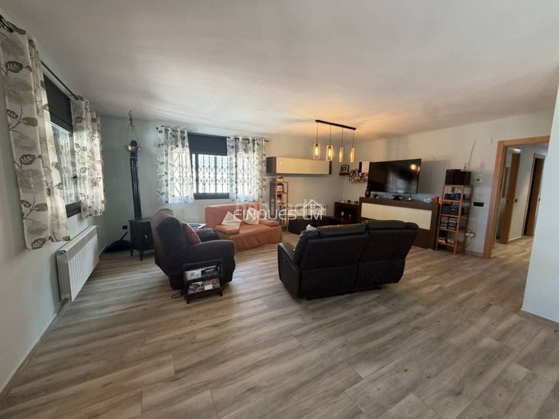 Foto dad0b894-2eb9-43c4-b819-a527d733168a. Casa en calle verge de montserrat 4 bonita vivienda independiente en venta en Fogars de la Selva