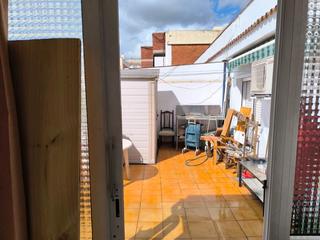 Dachwohnung  Carrer de pérez galdós. Atico 3 habitaciones 25 metros terraza
