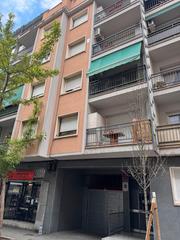 Appartement  Carrer de la independncia. Piso 88 metros 3 habitaciones con ascensor