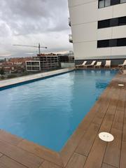 Lloguer Pis  Carrer de la indústria 310. Piso de alto standing 3 habitaciones increibles vistas piscinas