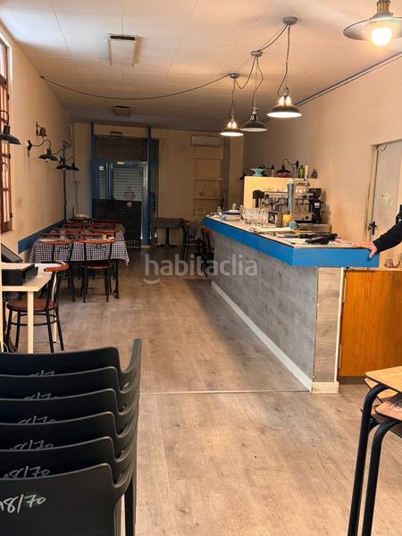 Foto 44ee0422-8f32-4042-a250-ab825642c504. Traspaso local comercial ?? se traspasa restaurante + vivienda , ubicación inmejorable ?? en Badalona