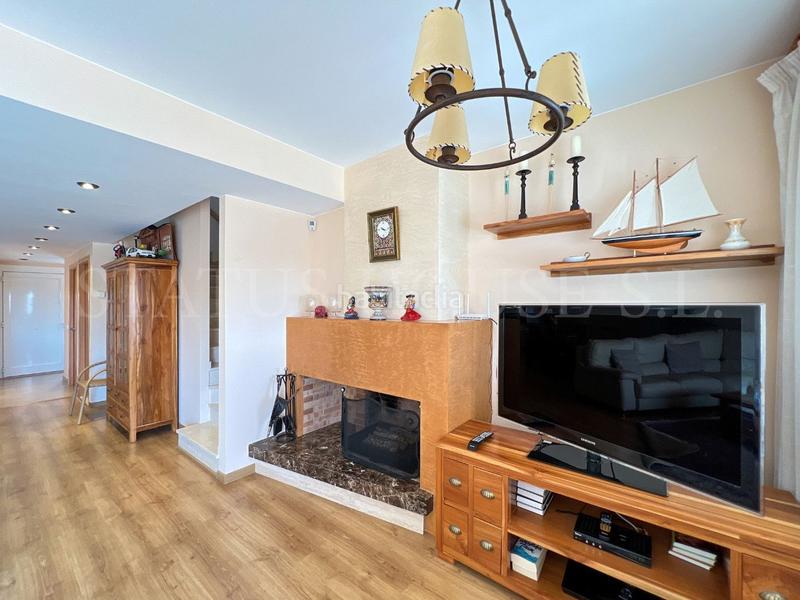 Foto 2f0a40b8-5ffd-441a-8fed-bb3e390920a4. Casa a schiera con riscaldamento parcheggio piscina in Lloret de Mar