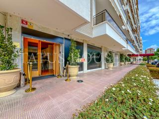 Locale commerciale in Carrer de francesc layret 3