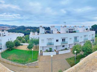 Casa adossada  Avinguda sa boadella