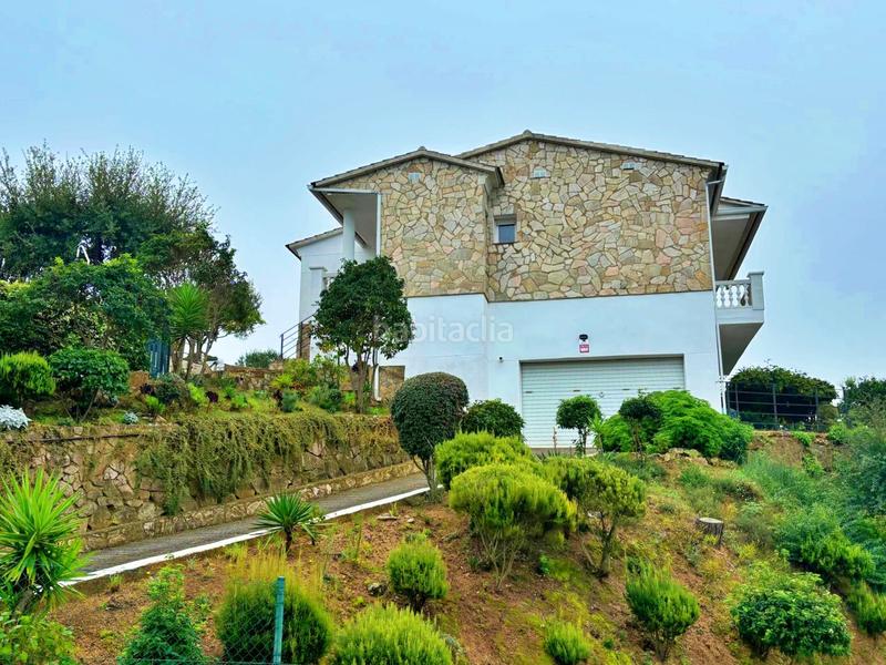 Foto 4b78505f-9980-4188-abd7-b51166310e95. Chalet avec cheminée parking piscine dans Serra Brava Lloret de Mar