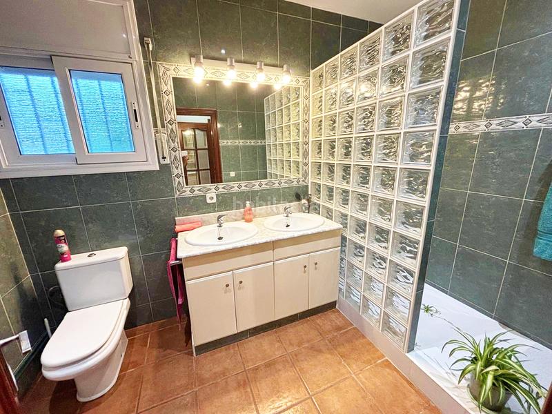 Foto c7162dc4-1a0f-4ea2-86e1-75f801b8ad70. Chalet avec cheminée parking piscine dans Serra Brava Lloret de Mar