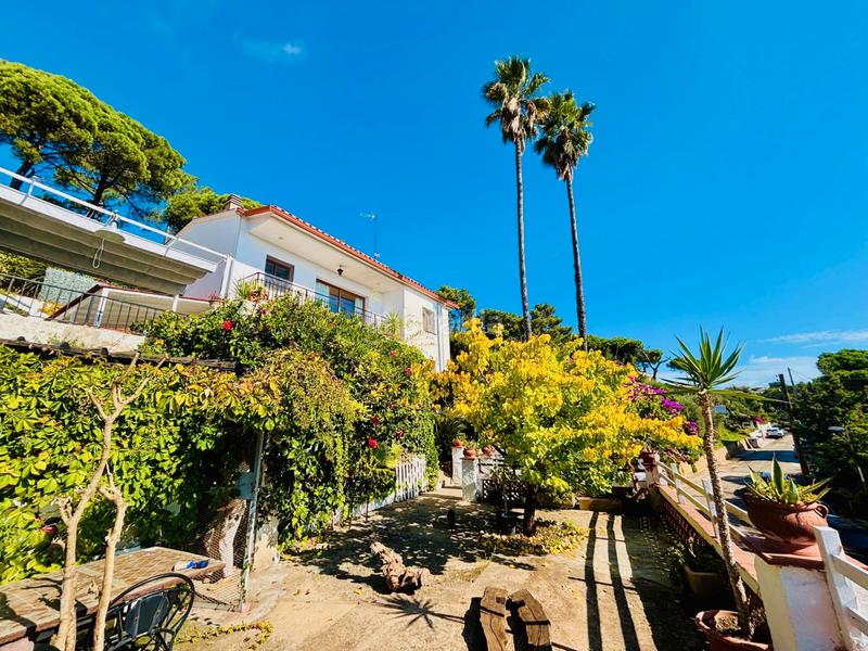 Foto 357b86b8-25de-46f9-babf-16ea9914500b. Maison avec cheminée chauffage piscine dans Serra Brava Lloret de Mar