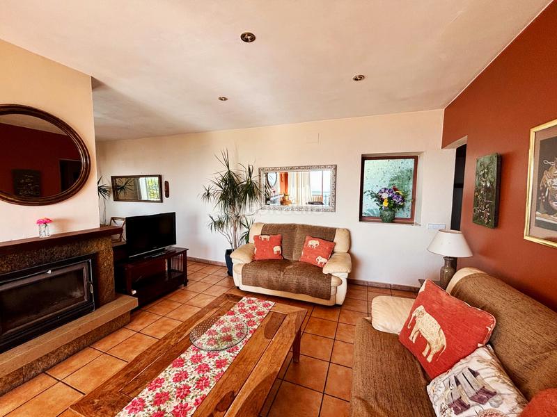 Foto 634c9469-9c03-458e-95e2-c1d2aea27c87. Maison avec cheminée chauffage piscine dans Serra Brava Lloret de Mar