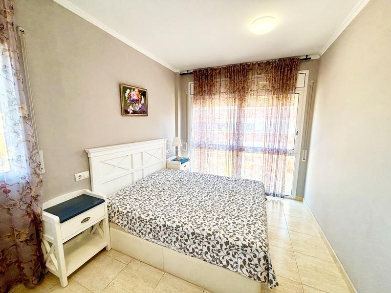 Foto 9836b2ab-a9d9-47e9-b193-bb05377a85e3. Apartament amb calefacció a Fenals Lloret de Mar