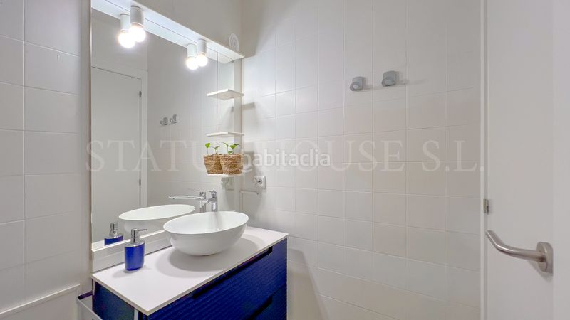 Foto b25fbf5e-f9bc-411b-9b4b-67a0eb51723f. Planta baixa amb calefacció piscina a Fenals Lloret de Mar