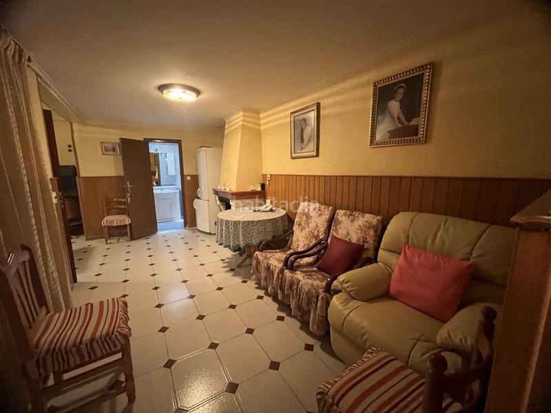 Foto f99c62f2-fa2a-43b7-b9b2-7ad532f8ba70. Casa amb calefacció aparcament a Bigastro