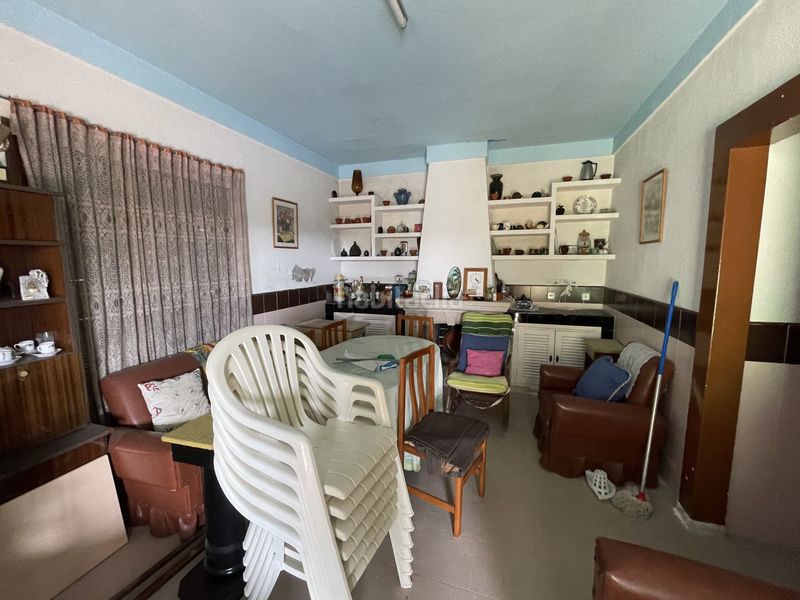Foto 77df17aa-5b90-4d16-a829-b3c66aa4a705. Casa amb aparcament a Benferri