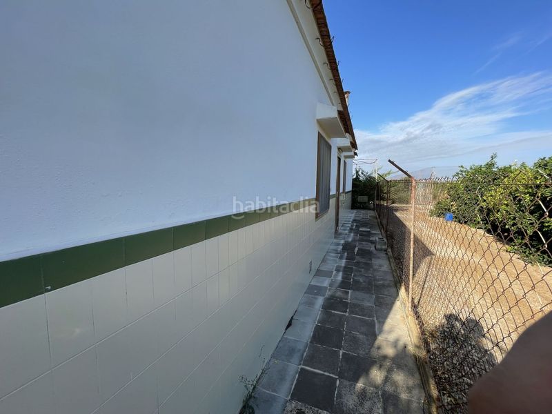 Foto e4f0c3df-90d8-4ce7-a79e-b3c52123d7e8. Casa amb aparcament a Benferri