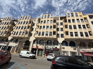 Lloguer Àtic  Extremadura. Atico en alquiler en avda. duque tamames, 2 dormitorios.