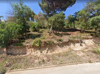 Terreny residencial a Aiguaviva Parc. Importante terreno edificable !!!