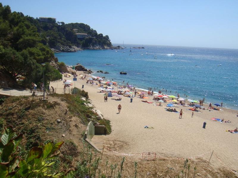 Foto 41b75498-3e2a-4039-8ffb-f3e21cb81cf1. Terrain résidentiel dans Santa Maria de Llorell Tossa de Mar