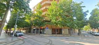 Lloguer Local Comercial a Barri dels Escriptors. Alquiler con opción a compra  excelente oportunidad de super  ba