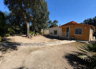 Casa a Lloret Residencial - Montlloret. Casa reformada de obra y madera con jardín de 414 m tranquilidad