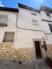 Pis  Calle altozano
