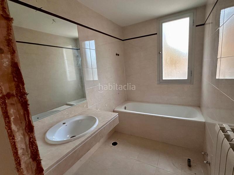 Foto 20735a51-474e-4fdd-aab3-5d82b9c0994b. Appartamento in calle ajedrea 2 in Yebes - valdeluz Yebes