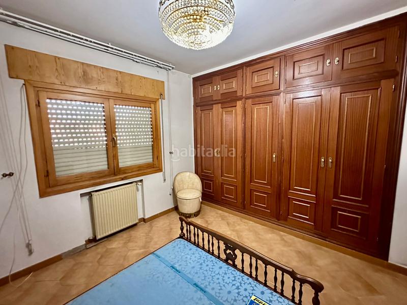 Foto 62a0f16c-d150-48a1-a869-6bc412799d18. Chalet with fireplace parking pool in La Paloma-Asfain Azuqueca de Henares