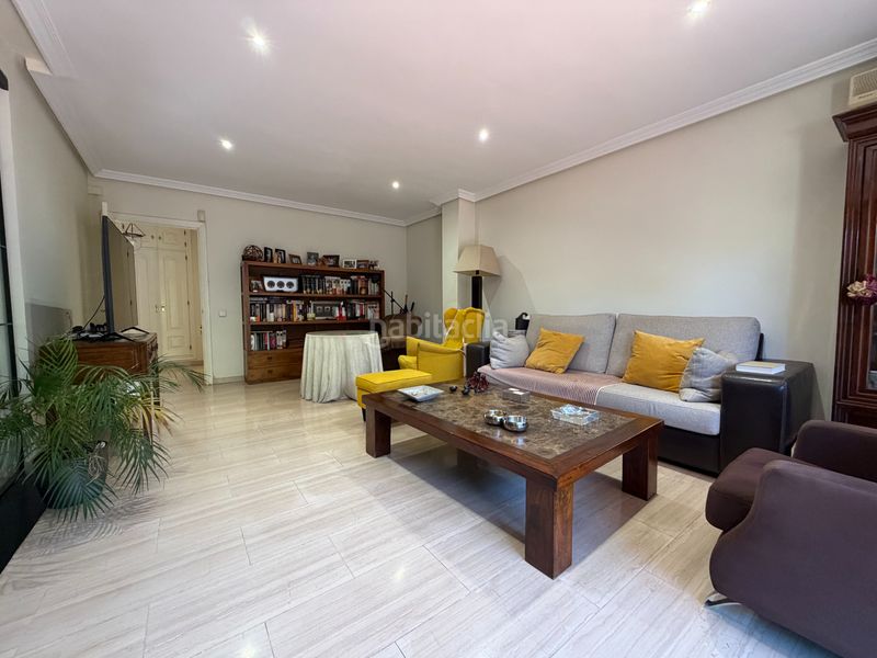 Foto b6bd4f87-b633-4ef6-ba73-8e902bc2d000. Casa adosada en Plan Sur-Amistad Guadalajara