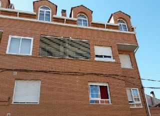 Pis a Calle los Almendros
