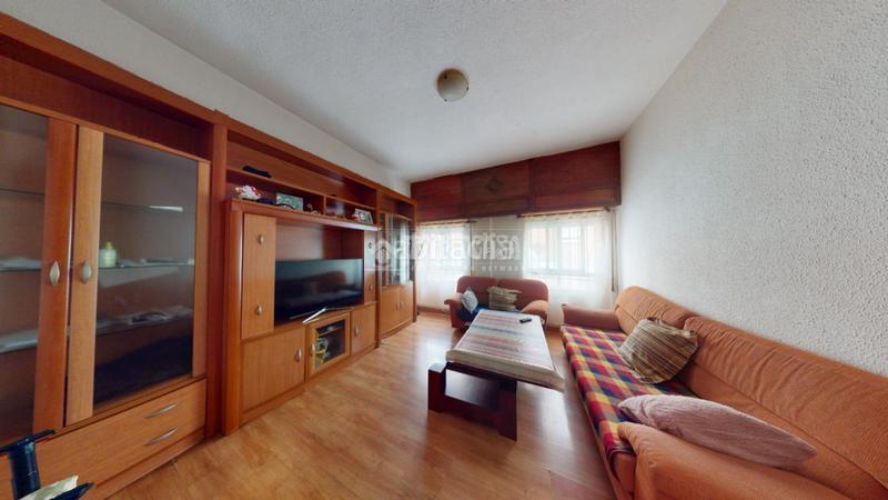 Foto ec7c39f8-51b0-4ca3-b7ef-ebb103d7e3e5. Pis amb calefacció a Bulevar-Plaza Castilla Azuqueca de Henares