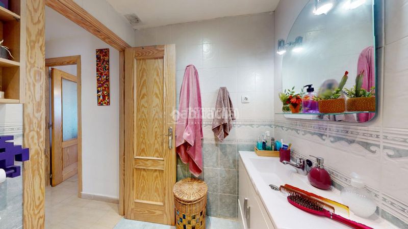 Foto 3239649d-bfc9-4187-a2e3-b4c85c5cb9d9. Pis amb calefacció aparcament a El Vallejo Azuqueca de Henares