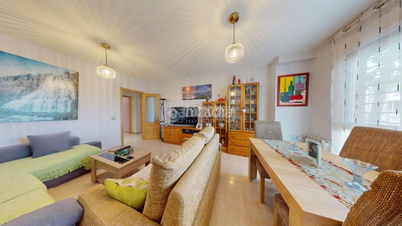 Foto b97be1fb-2d26-4c3a-95b5-e25450482938. Pis amb calefacció aparcament a El Vallejo Azuqueca de Henares