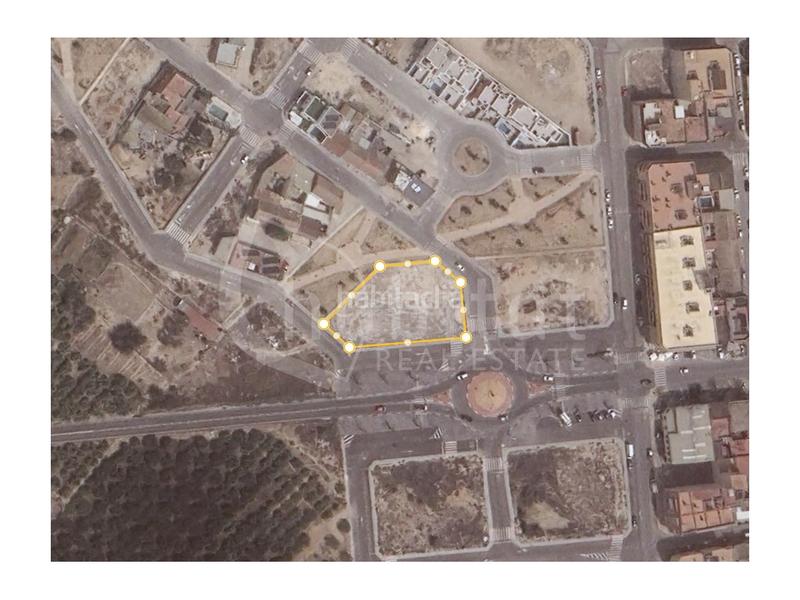 Foto ab4bd5cf-5561-4e41-b525-57d6bcd08291. Terreno residenziale in Montesinos (Los)