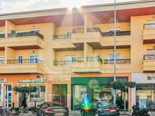 Apartament  Avenida mar del. Apartamento de 2 dormitorios y un baño con terraza a la venta en