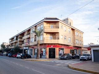 Appartement  Avenida mar del. Apartamento de 2 dormitorios y un baño con terraza a la venta en
