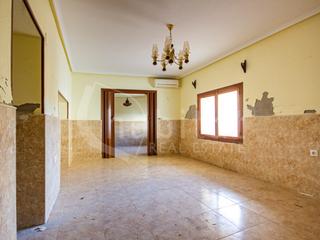 Maison jumelée  N/a. Casa de pueblo adosada en planta baja a la venta en los montesin
