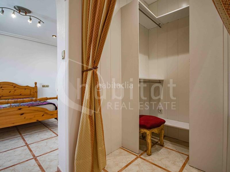 Foto add078f8-4278-40db-a99e-c6cdb0463efa. Casa a calle boticcelli 2 a Zona Carrefour - Urbanizaciones Torrevieja