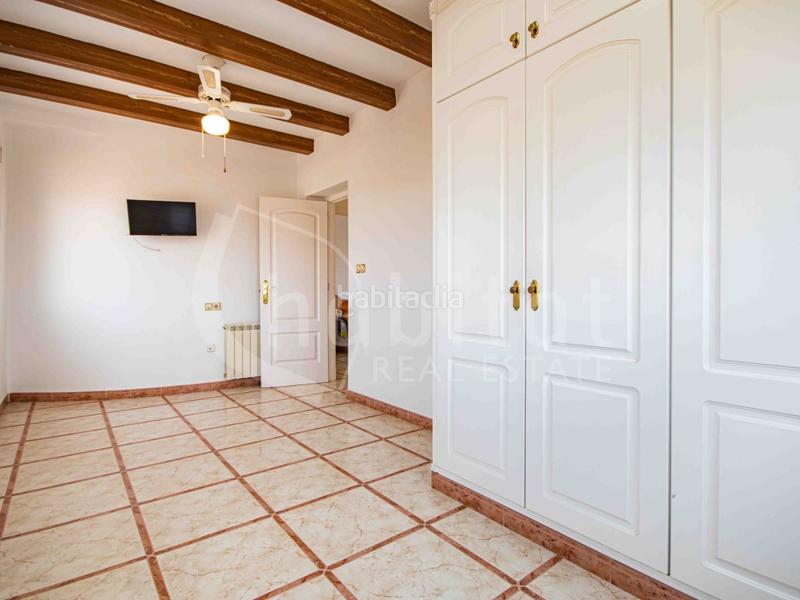 Foto b121c505-dfac-44b5-b7c2-a3c477eae85f. Casa a calle boticcelli 2 a Zona Carrefour - Urbanizaciones Torrevieja