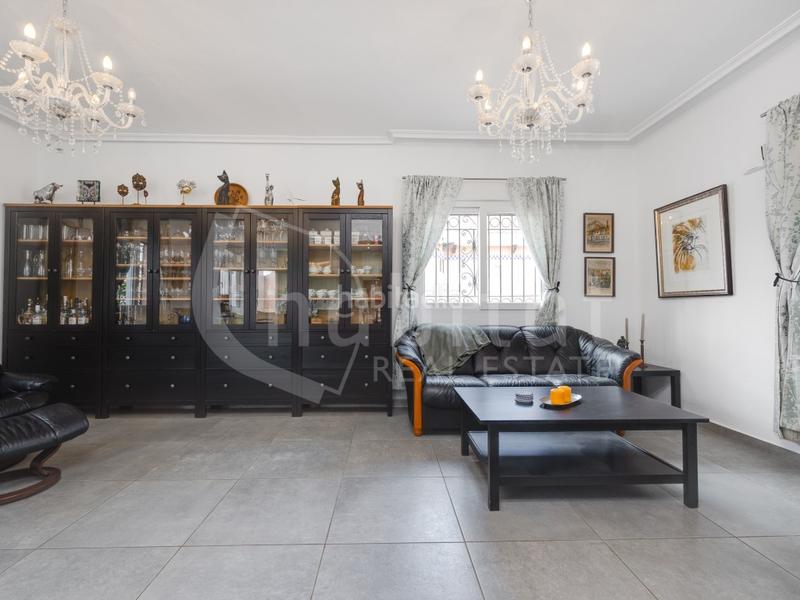 Foto 08e6cef6-5bc4-4cc4-a5c1-9c4613cf9007. Casa in calle chumbera 93 in Montesinos (Los)