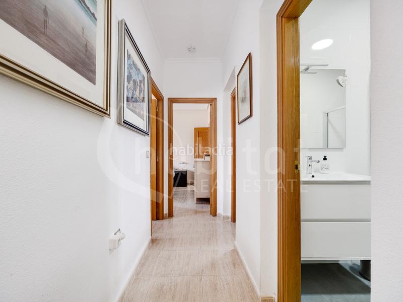 Foto 36016f01-a844-4b62-9b93-5ac8916f7cc2. Casa in calle chumbera 93 in Montesinos (Los)