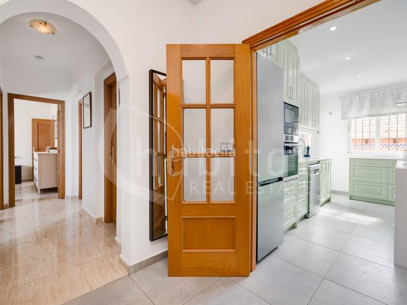 Foto 65ec82d1-74d0-4fe7-b879-d6d973f2f60c. Casa in calle chumbera 93 in Montesinos (Los)