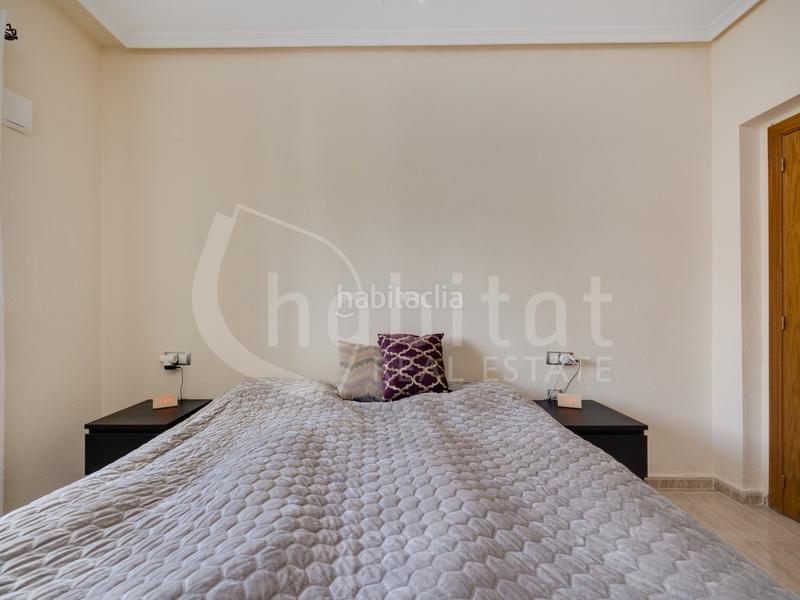 Foto 6b2abc9f-15cc-45b8-bec4-f13a319fbdf0. Casa in calle chumbera 93 in Montesinos (Los)