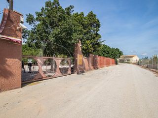 Masia  Poligono 3 paraje 87 lo blanquez. Finca rústica con edificación a la venta en los montesinos, alic