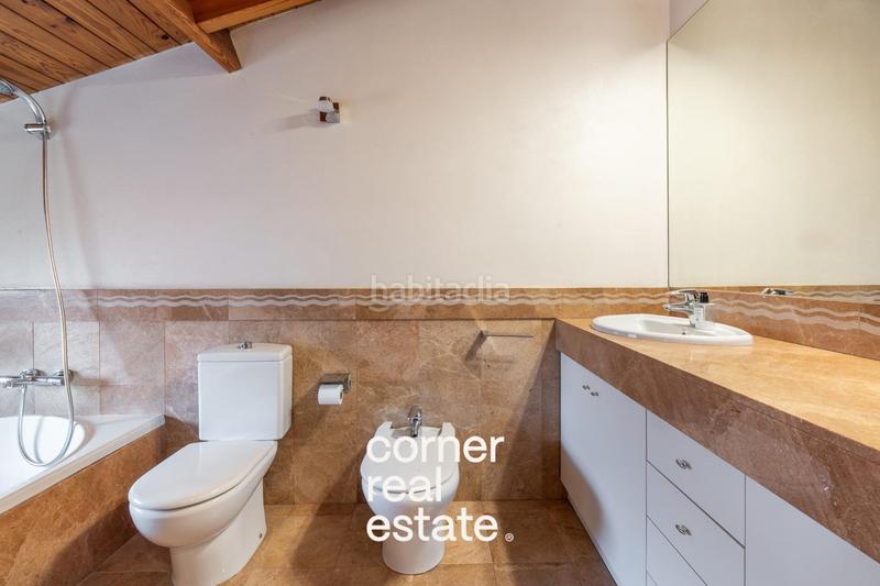 Foto 6e46e212-4f01-49a7-82d0-bb5c18ce75d2. Casa adosada increíble chalet adosado en parc central en Sant Cugat del Vallès
