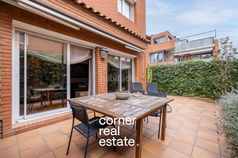 Foto a23bc5c6-a759-4f89-a5a4-b8c05796730e. Casa adosada increíble chalet adosado en parc central en Sant Cugat del Vallès