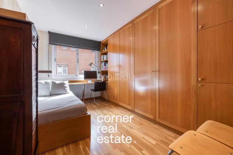 Foto a4b8f43f-b6c7-4892-8dbb-5770e544617e. Casa adosada increíble chalet adosado en parc central en Sant Cugat del Vallès